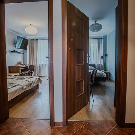 Pulaskiego Comfort Perfect Location Apartment *